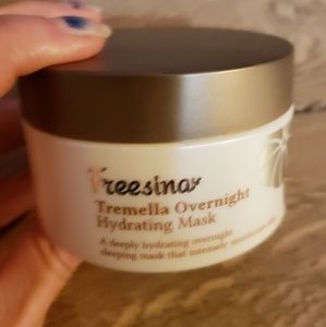 Freesina Tremella Overnight Hydrating mask
